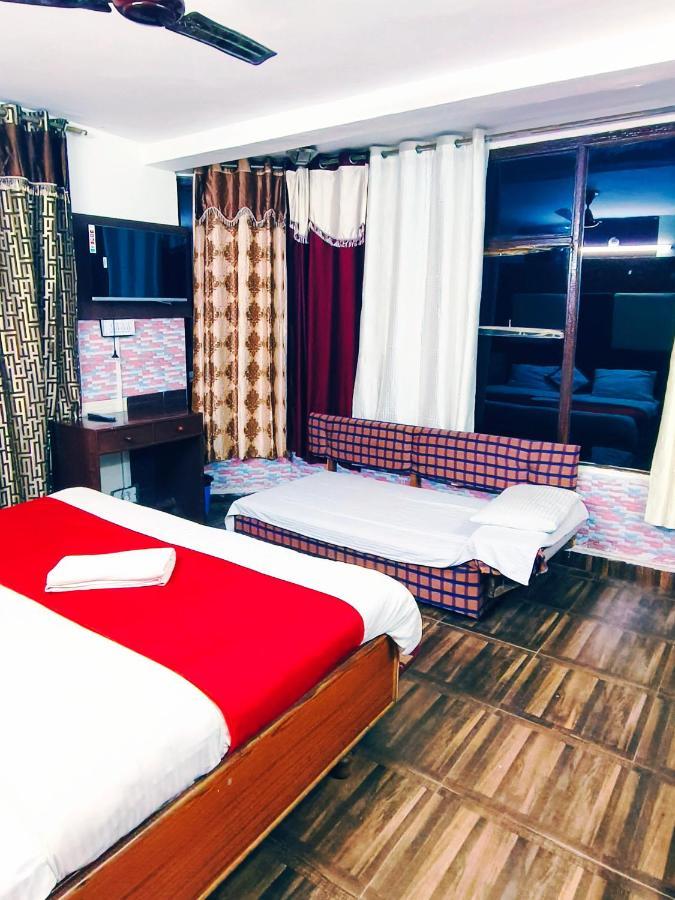 Hotel Holiday Dalhousie - Near Ghandhi Chowk Mall Road Εξωτερικό φωτογραφία
