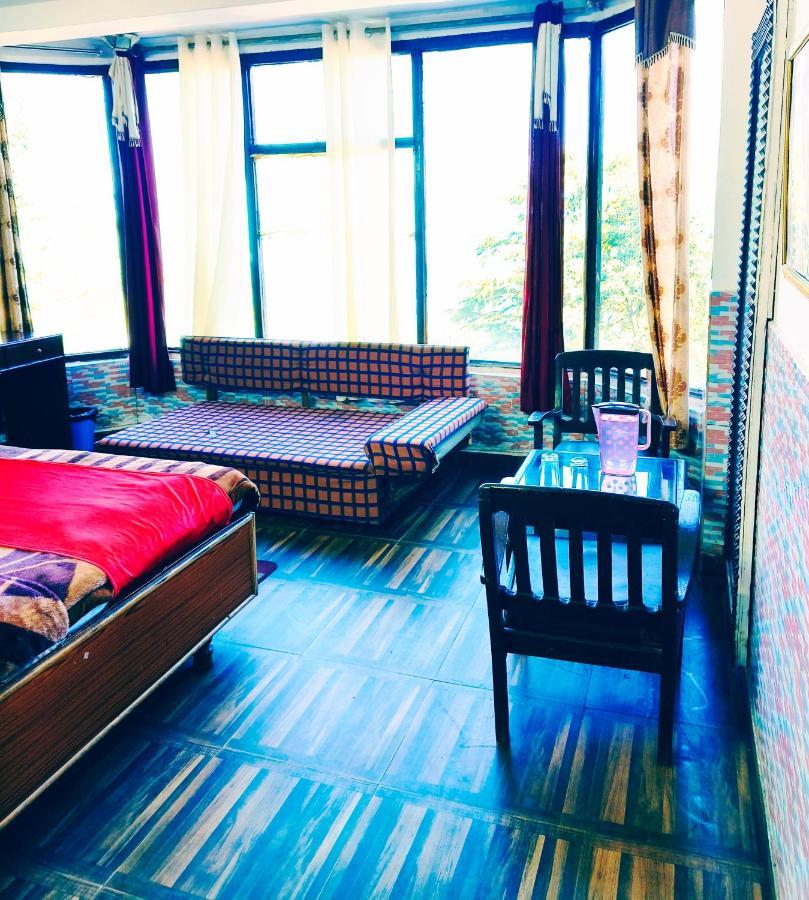 Hotel Holiday Dalhousie - Near Ghandhi Chowk Mall Road Εξωτερικό φωτογραφία